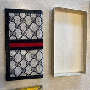Gucci women's wallet